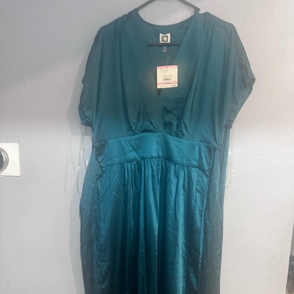 Women dress